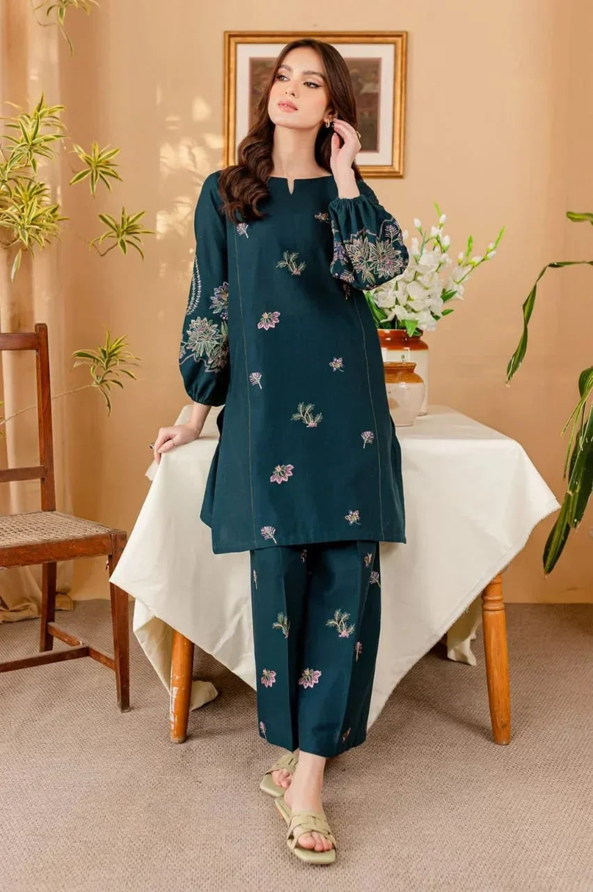 2pc Embroidery lawn SE 622