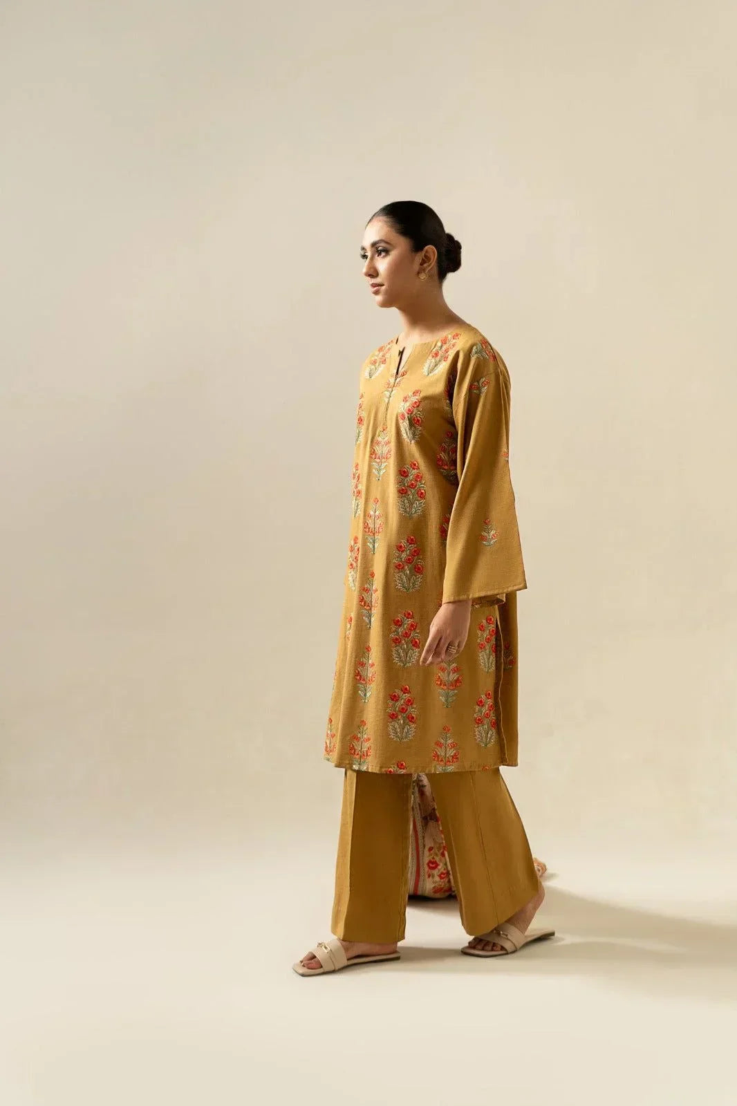 Eid special 3pc emb lawn ES 504