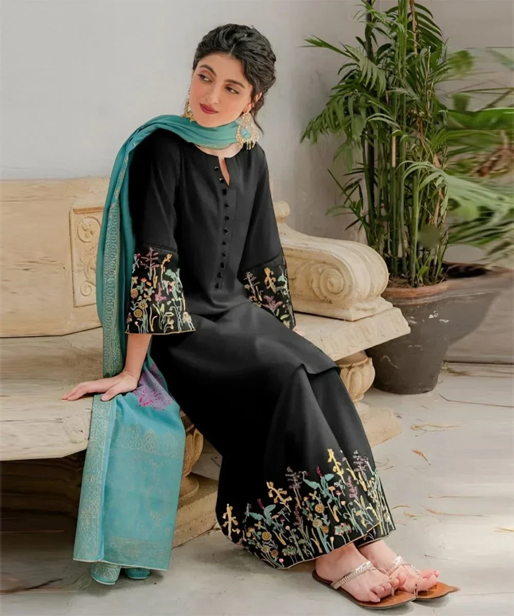 Eid special 3pc emb lawn ES 509